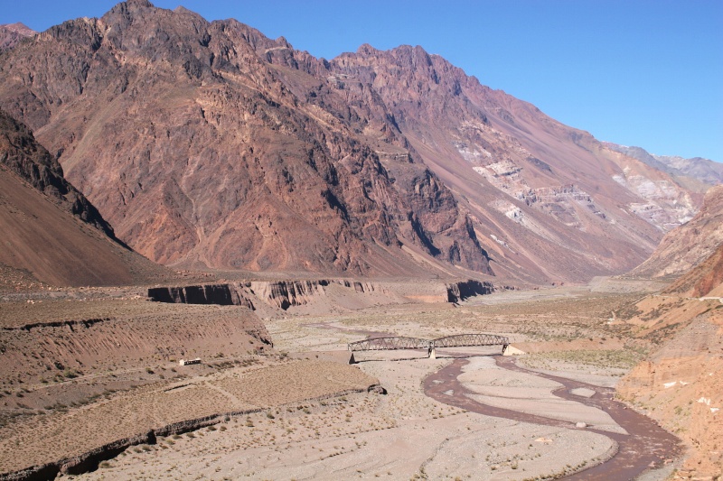Rocky desert in the middle of Mendoza River