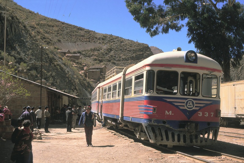 Train for La Paz taking a break at Aguas Calientes Station