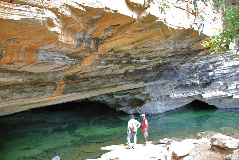 Pratinha Cave where you can enjoy snorkeling