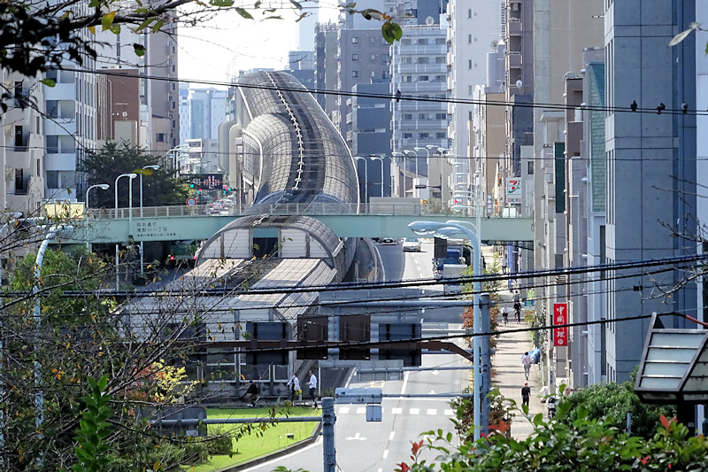 Shuto-kousoku-chuuou-kanjousen crossing Asuka-yama by tunnel